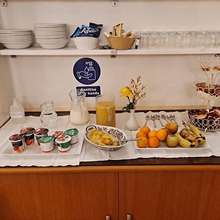 Somerset House B&B Grange-over-Sands Ngoại thất bức ảnh